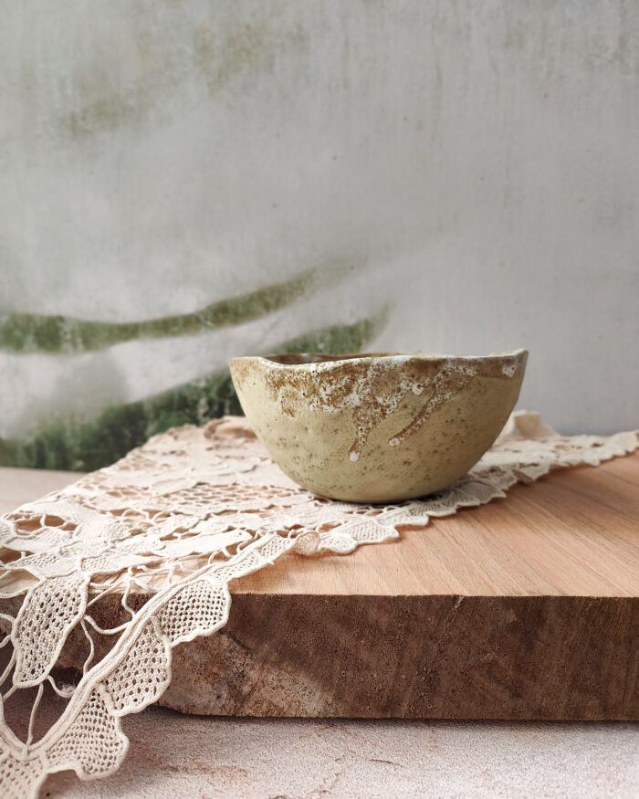 14cm Birch, handmade, ceramic bowls. Matte glaze with white crackle rim
